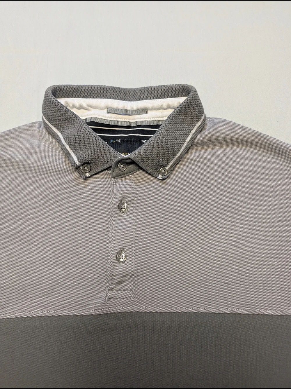 Denim & Flower Gray Polo Men's Size Small Short-Sleeve